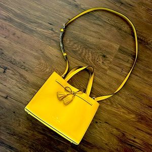 NWOT Kate Spade purse with crossbody strap